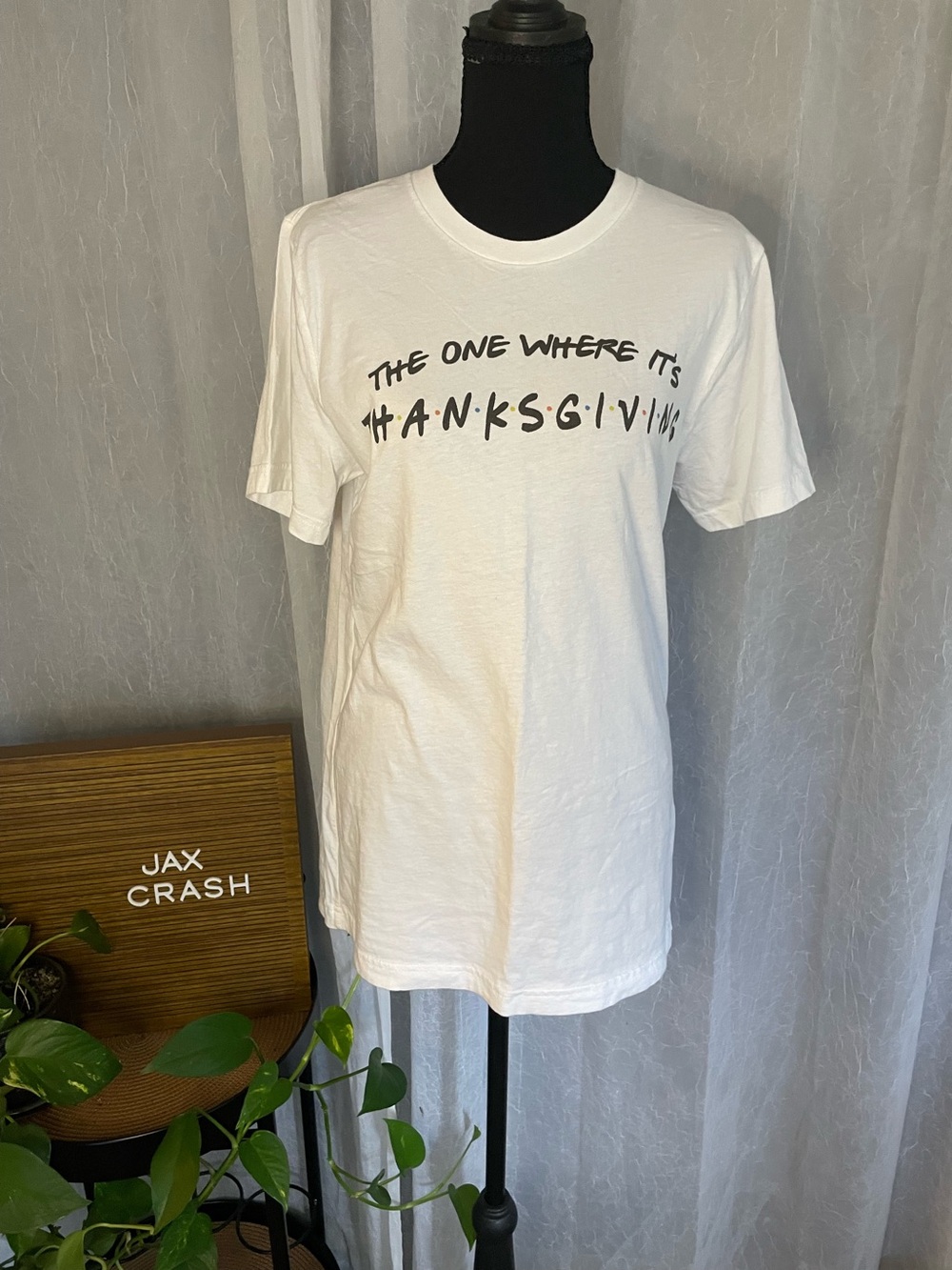Blank Brand White "The One Where It's Thanksgiving" Holiday T‑Shirt